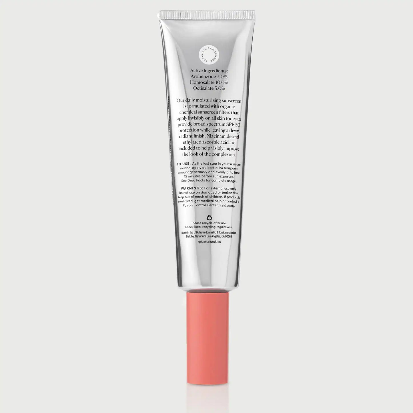 dew-glow-moisturizer-spf-50-jumbo-n6 NATR_Dew_Glow_Jumbo_Back_CapOn_bonebkgd.webp