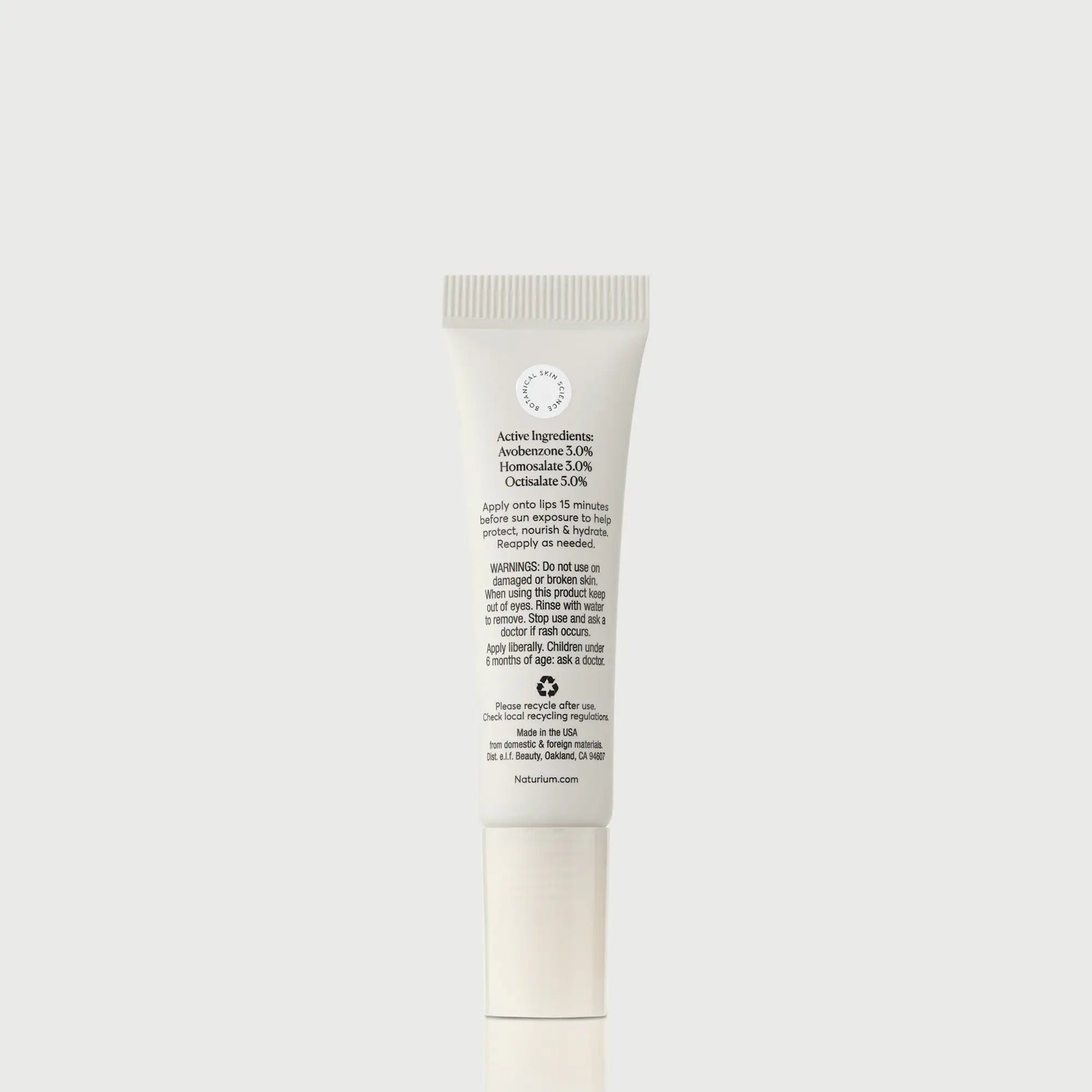 phyto-glow-lip-balm-spf-45-clear-i8 NATR-10124_PhytoGlow_SPF_Clear_primary_capon_back_bonebkgd_1.webp