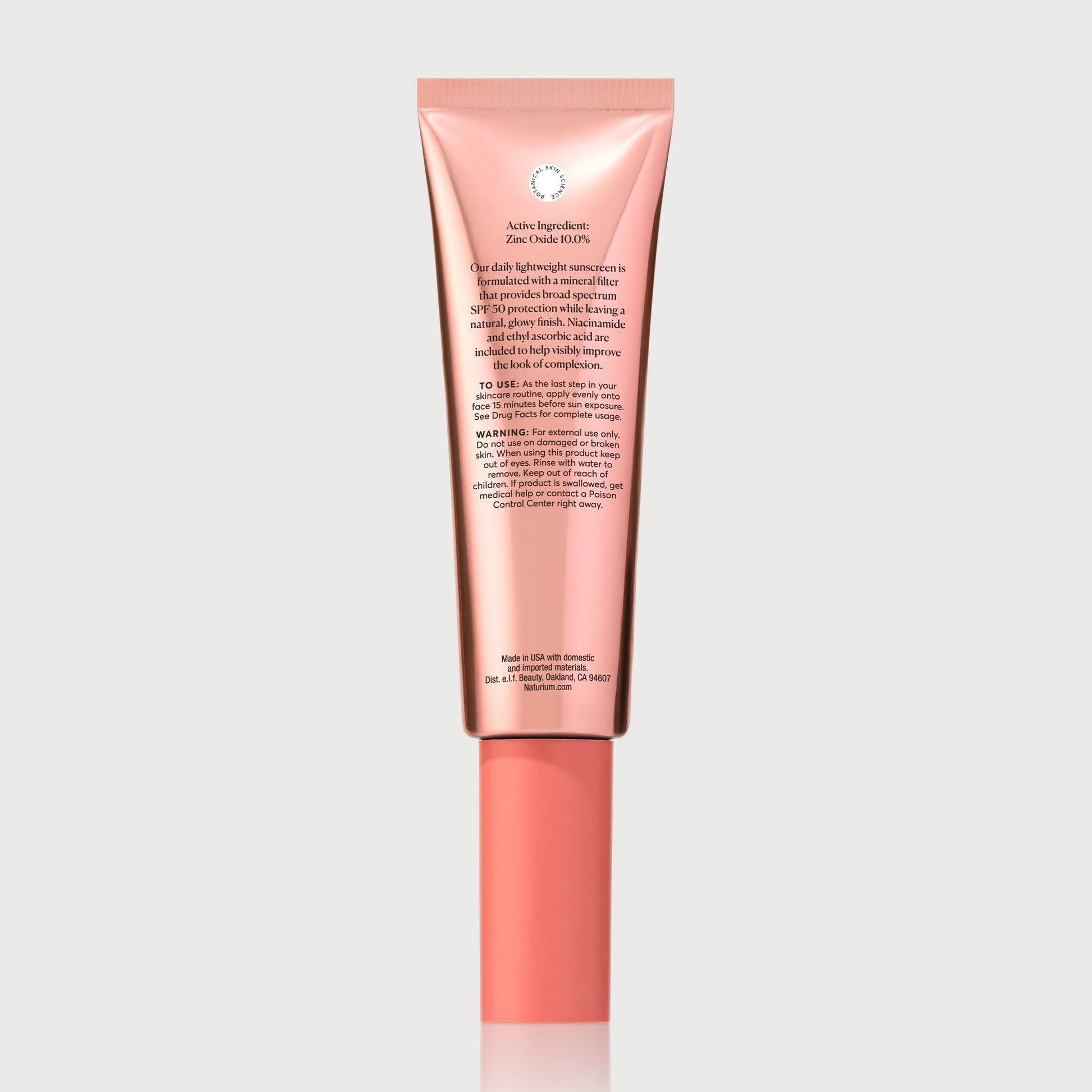 dew-glow-moisturizer-mineral-spf-50-c9 NATR-10163_Dew-Glow-Moisturizer-Mineral-SPF_back_capon-bonebkgd_a99e231e-ca92-4014-addb-f1e7b794e9ab.jpg
