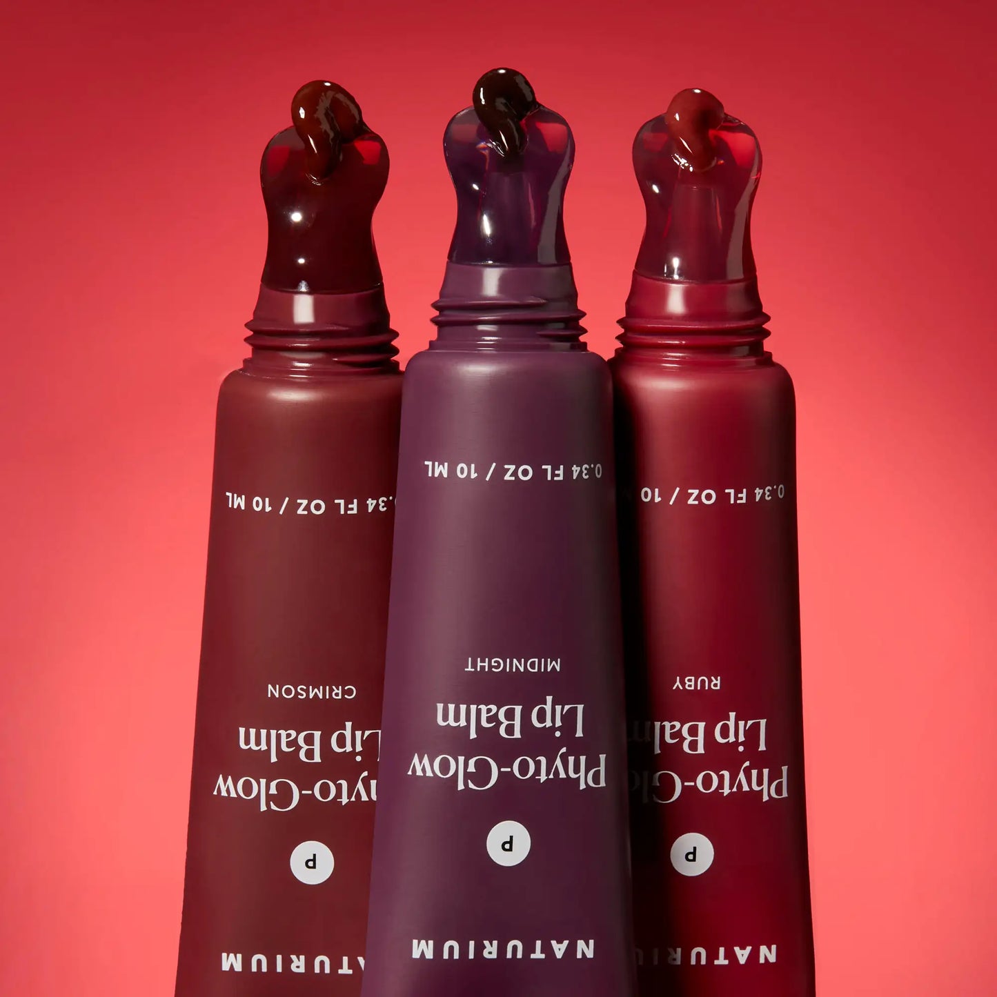 phyto-glow-lip-balm-crimson-m6 phytoglow-moody_6357-crop_1_e73a7054-8061-4f72-8a58-c0111f6fcffa.webp